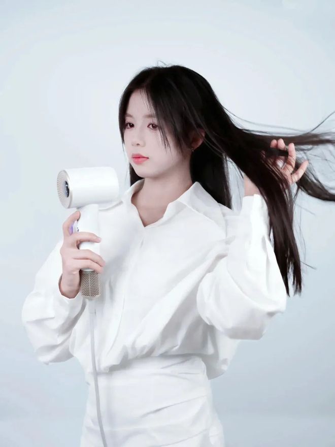 千的吹风机就不配有一头秀发了？不朽情缘游戏网站址用不起好几(图10)
